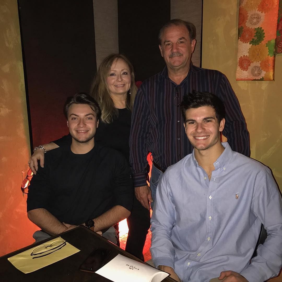 Dylan Cease with his father, mother and twin brother. Source: Dylan Cease’s official Instagram handle @dylancease7